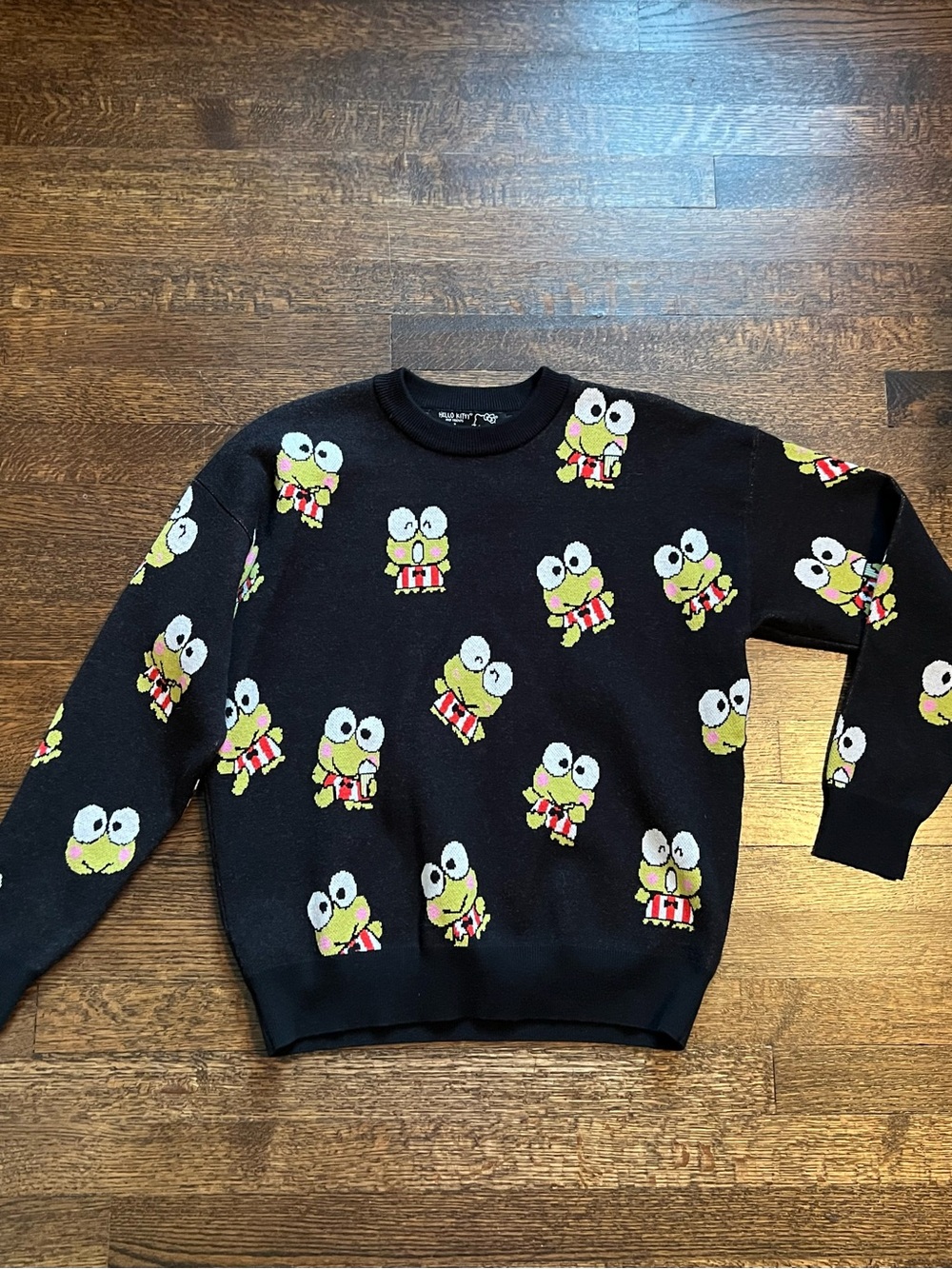 Hello kitty & friends X Forever 21 black frog print pullover sweater size small
